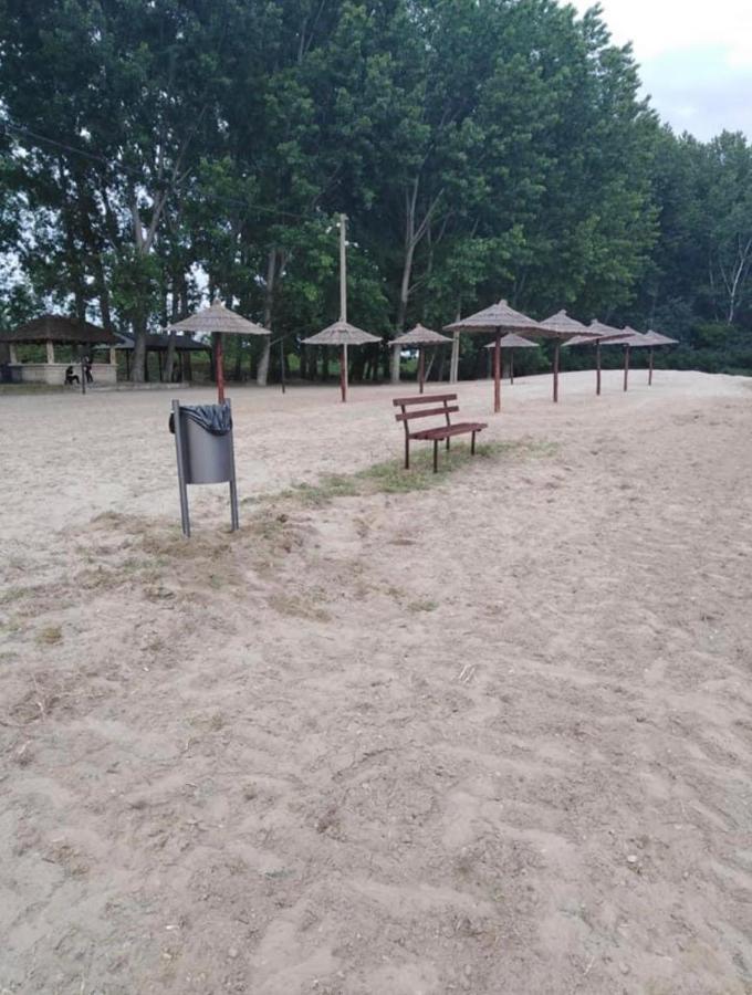 Vikendica Apartments Dunav Ms Celarevo المظهر الخارجي الصورة